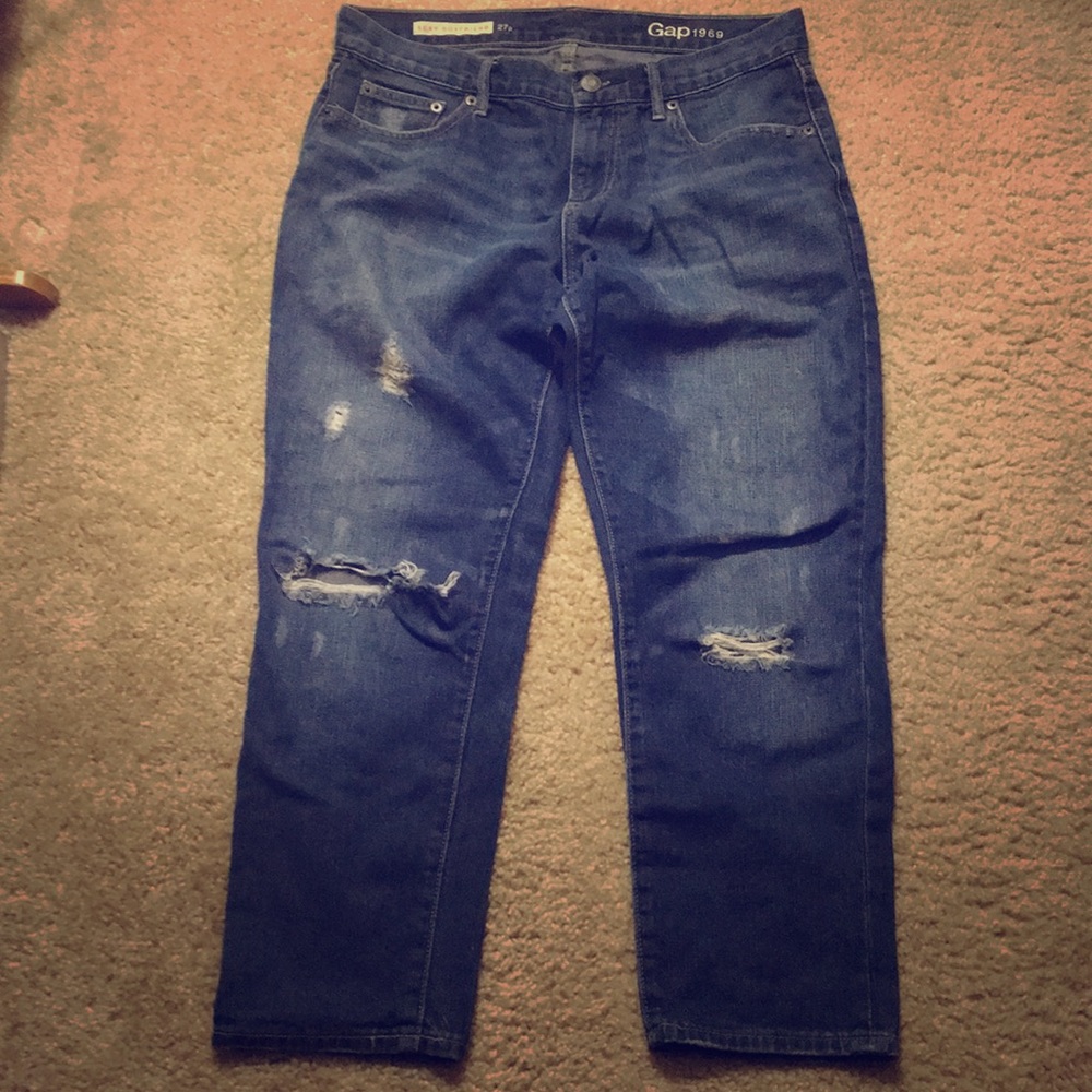 Gap sexy boyfriend ripped jeans